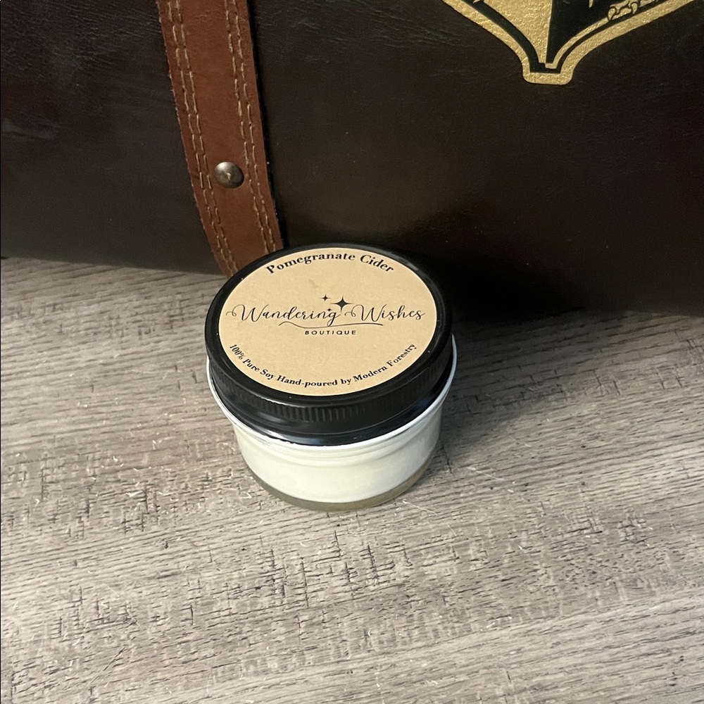 Pomegranate Cider Scented 100% Soy Candle